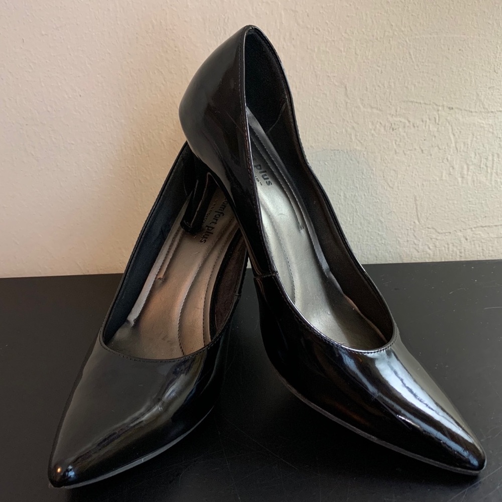 Comfort Plus Pointy Heels- Black -Size 7